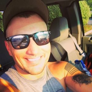 Meet your Posher, Russell